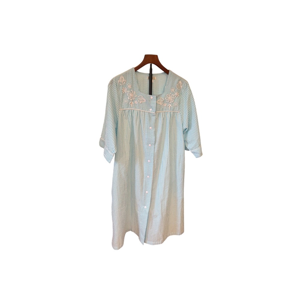 KayAnna Womens Blue White Seersucker Striped Embroidered Nightgown Small